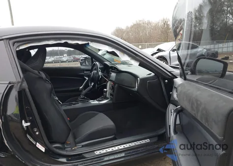 2017 Toyota 86 from USA, damaged, VIN JF1ZNAA19H8705260